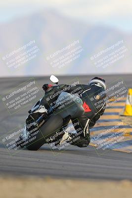 media/Nov-16-2023-Racers Edge (Thu) [[bcabf825d4]]/2-A Group/9Session 7 (Turn 12 Backside)/